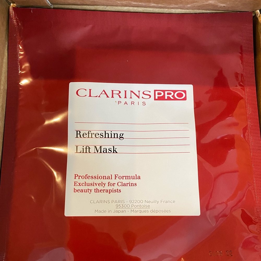 Clarins Pro Refreshing Lift Mask